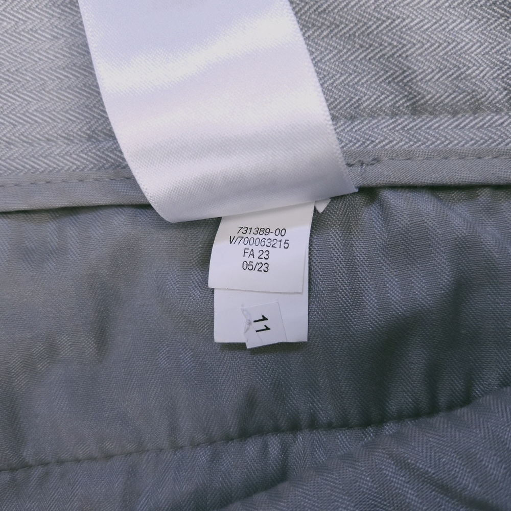 Banana Republic Grey Chevron Slim Tapered Fit Dress Pants 35x34 NWT - Picture 5 of 15